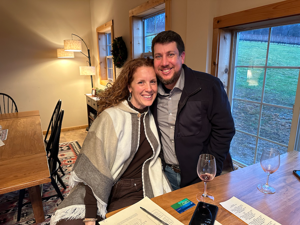 Virginia Wine Time – Two Wine Enthusiasts Who Enjoy Virginia Wine